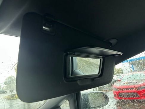 New 2026 Chevrolet Equinox EV LT image 33