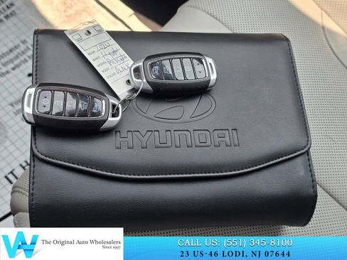 Used 2020 Hyundai Palisade SEL w/ Premium Package AWD/4WD image 26
