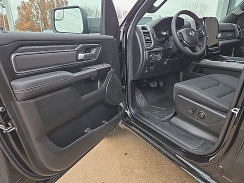 New 2026 RAM 1500 Big Horn AWD/4WD image 36