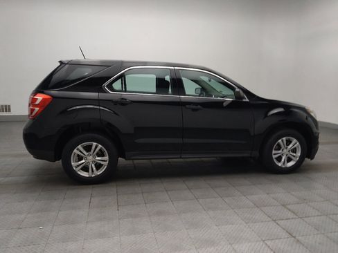 Used 2017 Chevrolet Equinox LS image 10