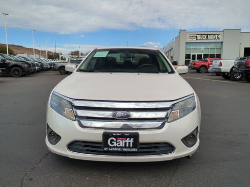 Used 2010 Ford Fusion SE image 9