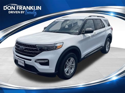 Used 2023 Ford Explorer XLT w/ Equipment Group 202A AWD/4WD image 1