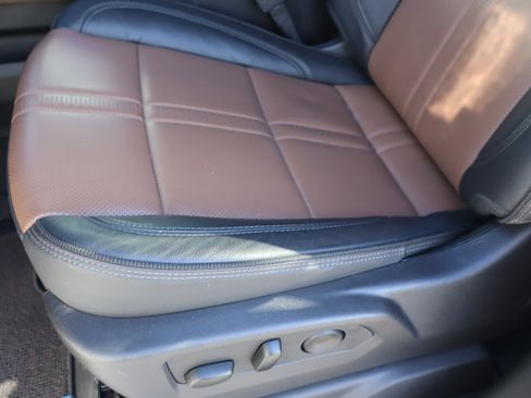 Certified 2025 Chevrolet Silverado 1500 High Country w/ Technology Package image 20