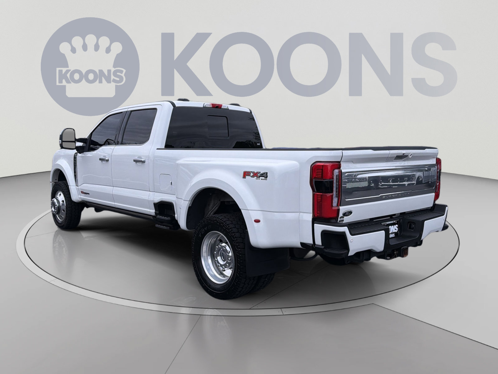 Used 2024 Ford F450 Limited w/ FX4 Off-Road Package AWD/4WD image 4