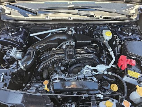 Certified 2025 Subaru Crosstrek 2.0i Premium image 11