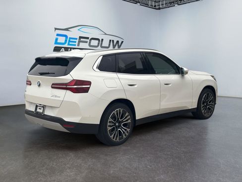 New 2026 BMW X3 xDrive30 w/ Premium Package image 3