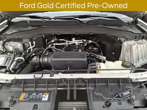 Certified 2022 Ford Explorer XLT w/ Equipment Group 202A AWD/4WD image 32