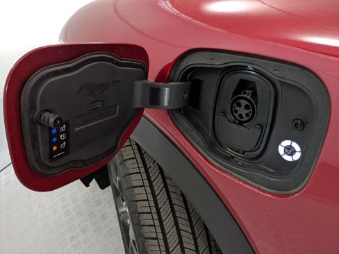 New 2024 Ford Mustang Mach-E Select w/ Comfort Package Lite image 28