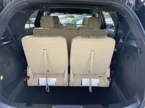 Used 2016 Ford Explorer Base image 17