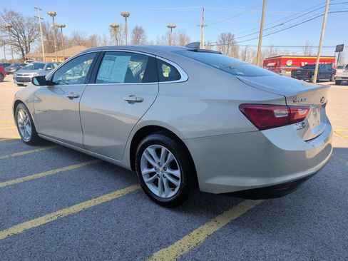 Used 2016 Chevrolet Malibu LT image 5