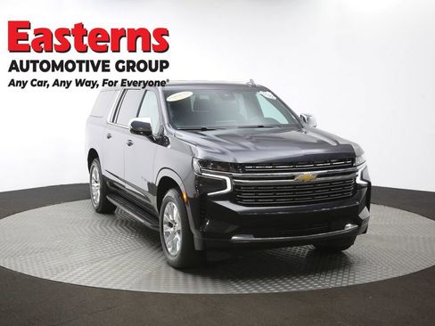 Used 2023 Chevrolet Suburban Premier image 51