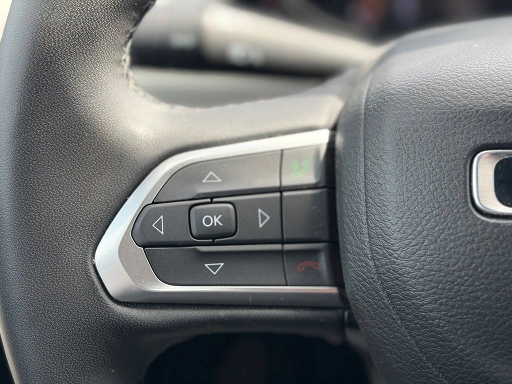 Used 2024 Jeep Compass Limited AWD/4WD image 24