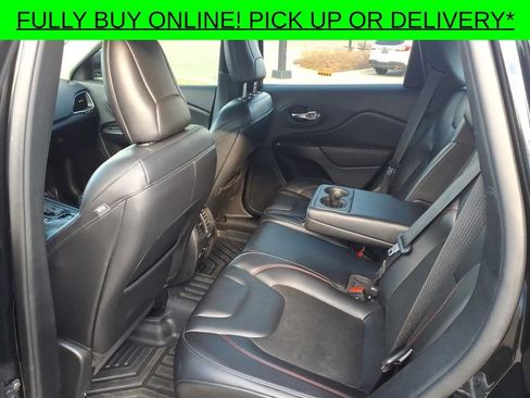 Used 2021 Jeep Cherokee Trailhawk w/ Sun, Sound & Nav Group image 27