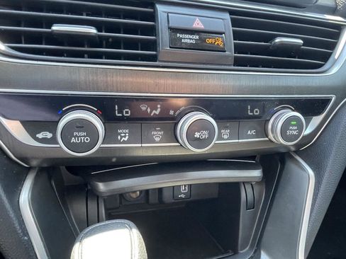 Used 2018 Honda Accord LX image 13