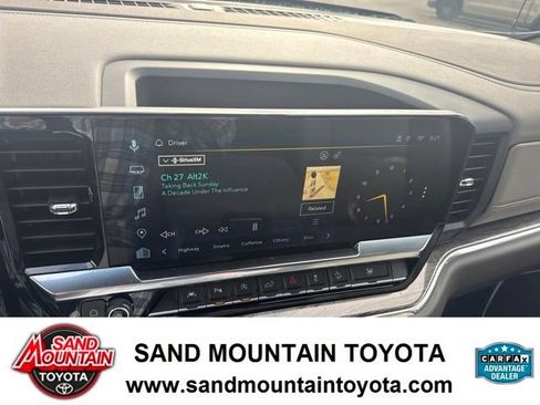 Used 2024 Chevrolet Silverado 1500 LTZ AWD/4WD image 24