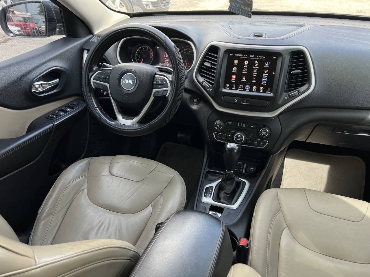 Used 2016 Jeep Cherokee Limited FWD image 14