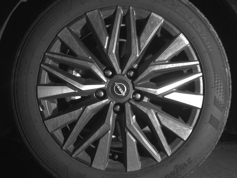 Used 2025 Nissan Altima 2.5 SV image 12