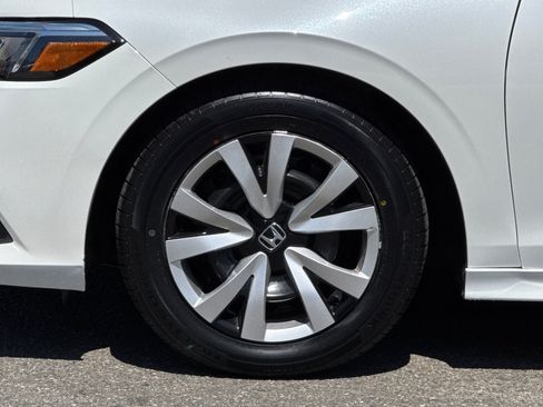 Used 2023 Honda Civic LX image 12