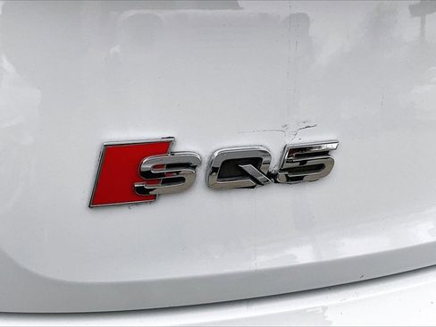Used 2021 Audi SQ5 Premium Plus image 24