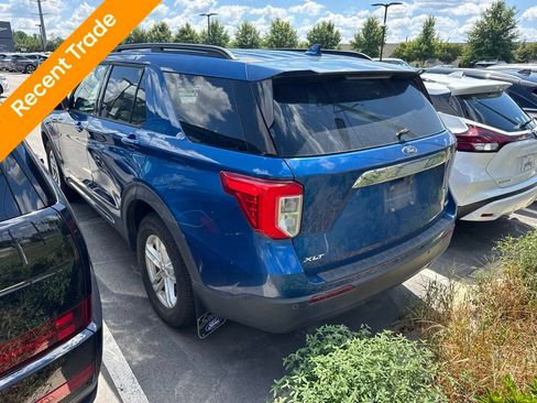 Used 2020 Ford Explorer XLT AWD/4WD image 4