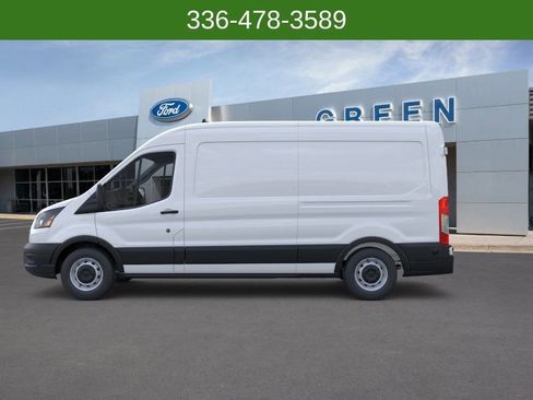New 2026 Ford Transit 250 148 Medium Roof w/ Load Area Protection Package RWD image 3