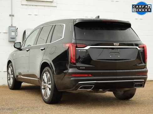 Certified 2024 Cadillac XT6 Premium Luxury w/ Platinum Package image 5