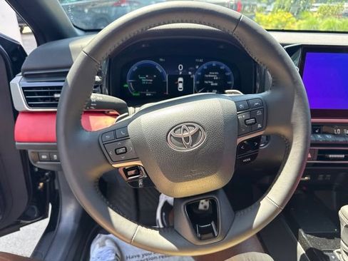 Used 2026 Toyota Camry XSE AWD/4WD image 18