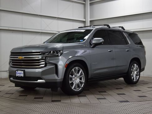 Used 2023 Chevrolet Tahoe High Country AWD/4WD image 3