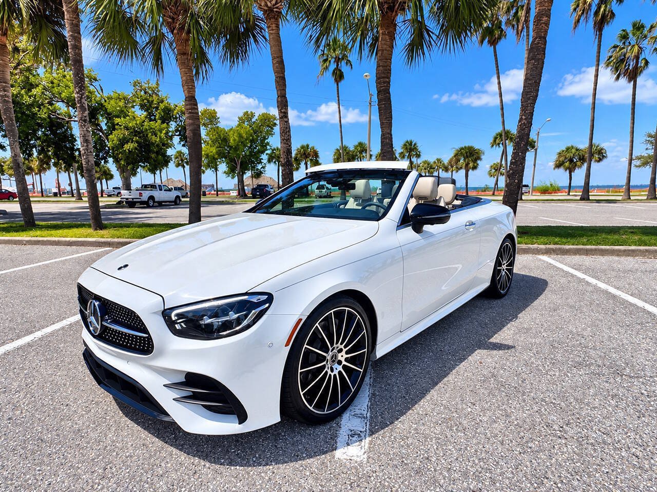 Used 2022 Mercedes-Benz E 450 Cabriolet image 1