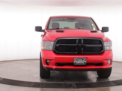 Used 2019 RAM 1500 Express w/ Wheel & Sound Group AWD/4WD image 12