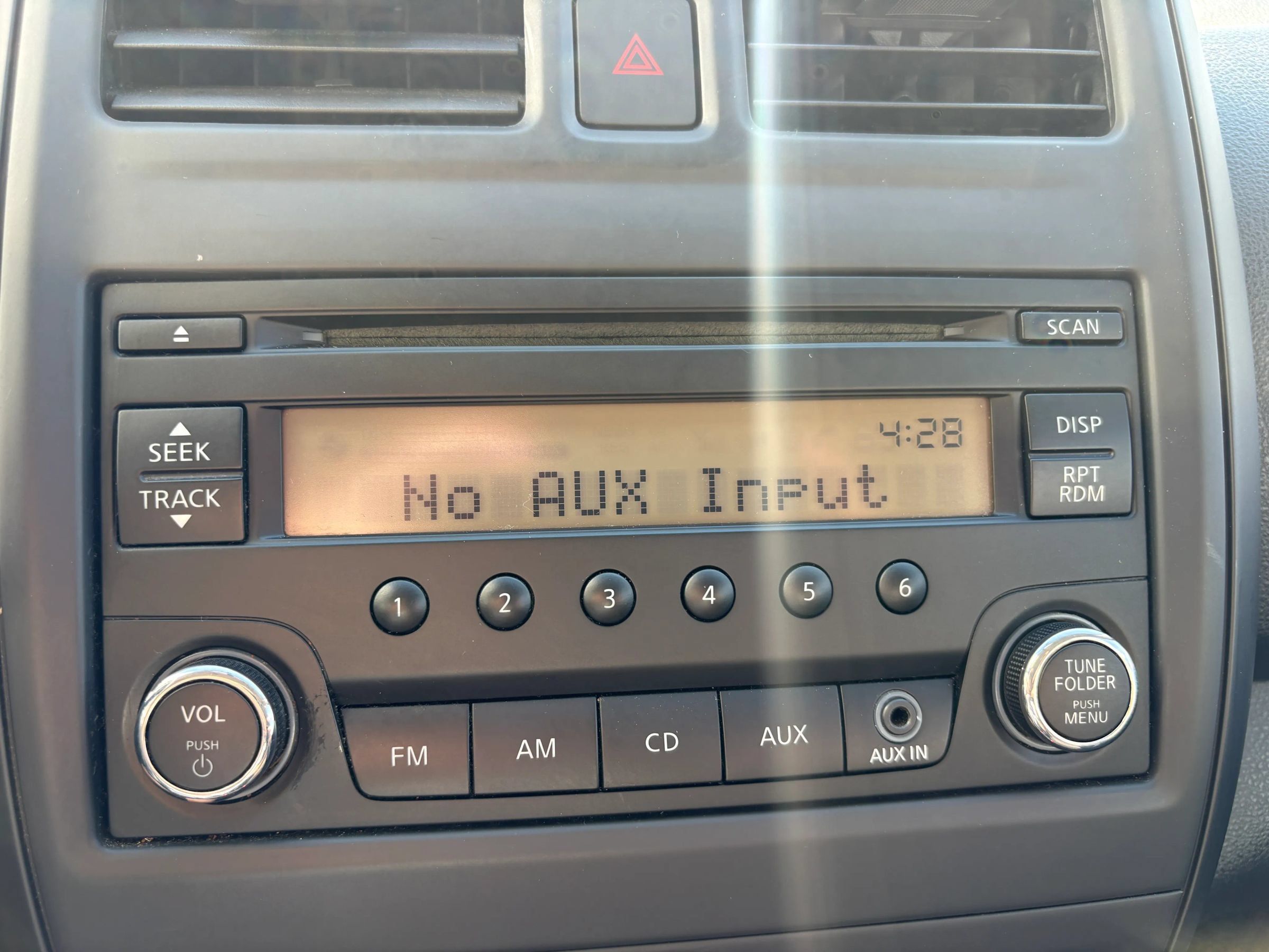 Used 2015 Nissan Versa S Plus FWD image 32