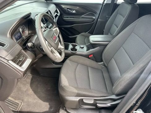 Used 2024 GMC Terrain SLE AWD/4WD image 18