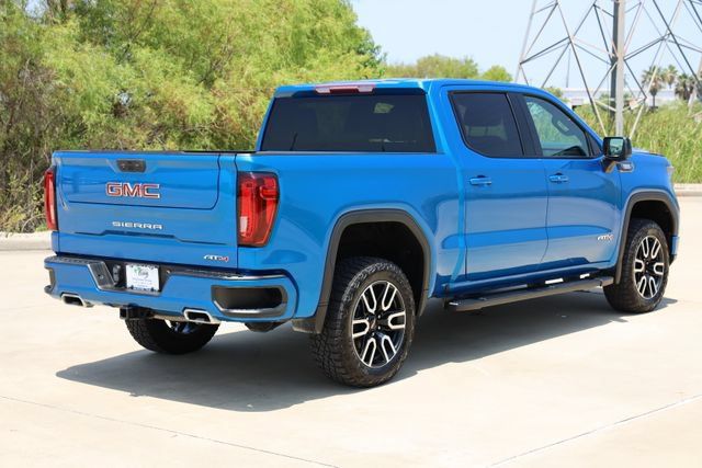 Used 2022 GMC Sierra 1500 AT4 AWD/4WD image 9
