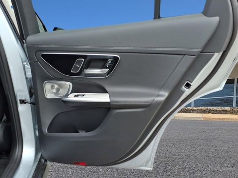 Certified 2024 Mercedes-Benz GLC 300 4MATIC image 28