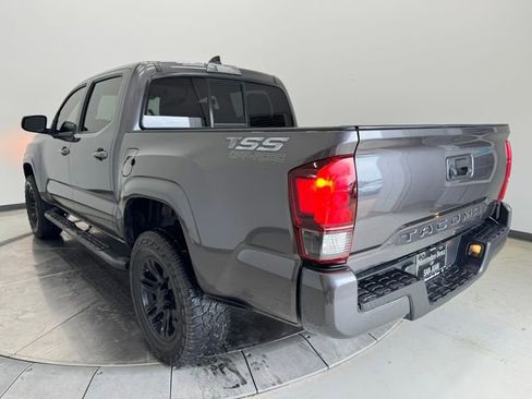 Used 2021 Toyota Tacoma SR w/ SR Convenience Package RWD image 9