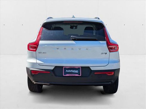 New 2026 Volvo XC40 B5 Plus w/ Protection Package Premier image 6