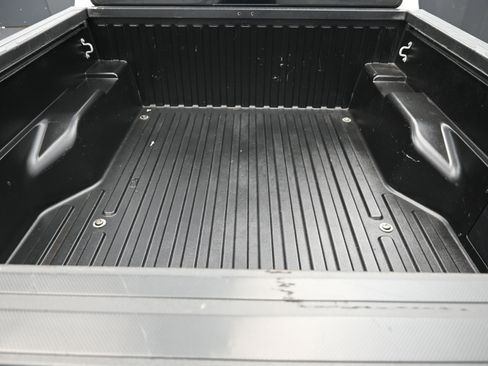 Used 2023 Toyota Tacoma SR5 w/ Technology Package image 26