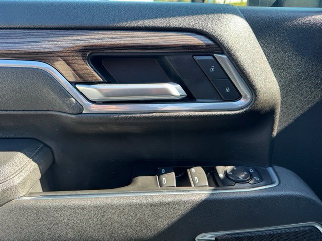 Used 2025 Chevrolet Silverado 2500 LT w/ Convenience Package AWD/4WD image 25