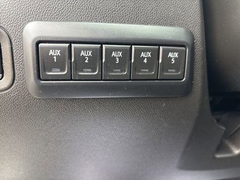 Used 2022 Chevrolet Silverado 3500 W/T w/ WT Convenience Package AWD/4WD image 23