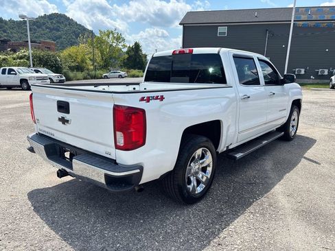 Used 2018 Chevrolet Silverado 1500 LTZ w/ Sport Package AWD/4WD image 5