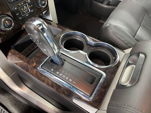 Used 2014 Ford F150 Platinum image 22