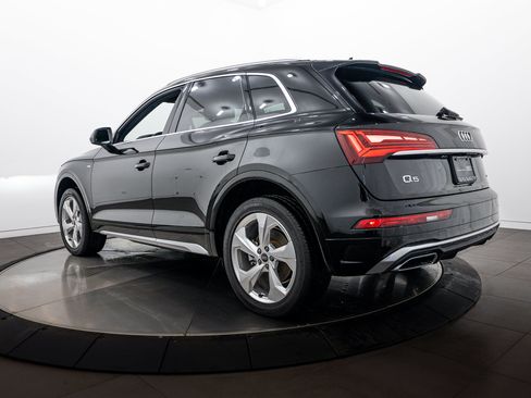 Used 2023 Audi Q5 2.0T Premium Plus w/ Premium Plus Package AWD/4WD image 5