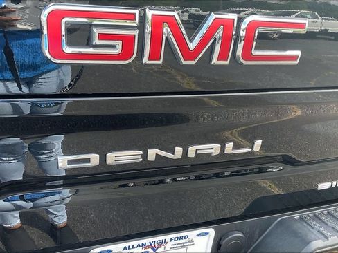 Used 2024 GMC Sierra 1500 Denali w/ Denali Reserve Package AWD/4WD image 27