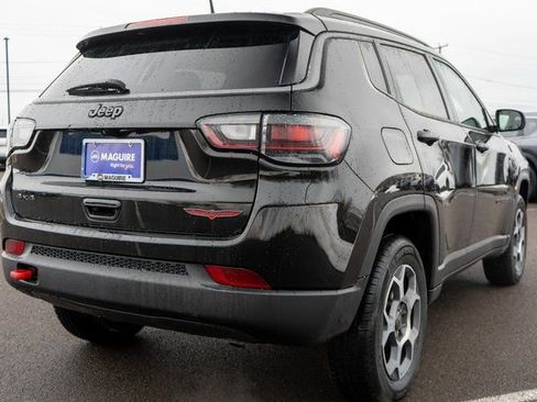 Used 2022 Jeep Compass Trailhawk w/ Trailhawk Elite Group image 6