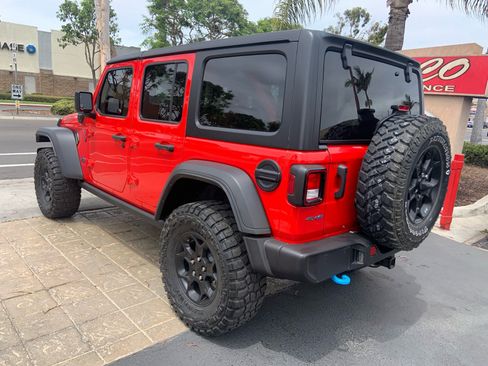Used 2023 Jeep Wrangler Unlimited AWD/4WD image 4