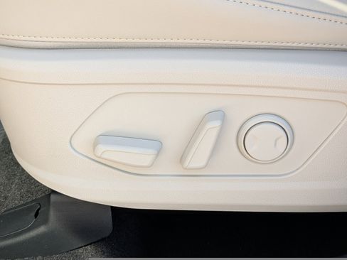 New 2026 Kia Sorento S w/ S Panoramic Sunroof Package FWD image 22