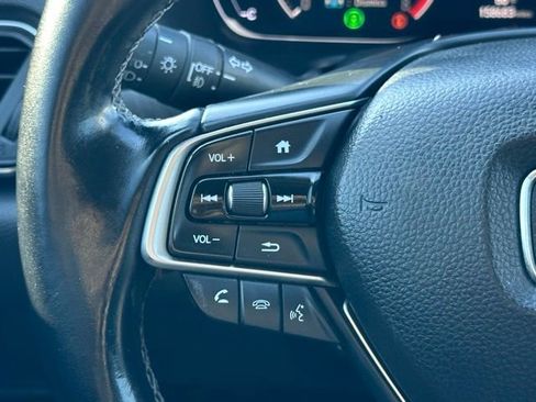 Used 2018 Honda Accord EX-L image 9