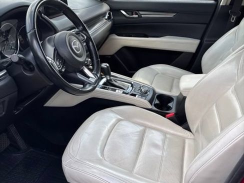 Used 2017 MAZDA CX-5 Grand Touring w/ Premium Package FWD image 4