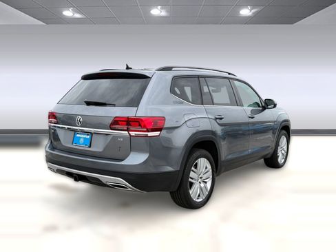 Used 2020 Volkswagen Atlas SE w/ Towing Package FWD image 9