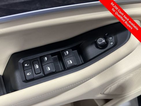 New 2025 Jeep Grand Cherokee Limited w/ Luxury Tech Group II image 19